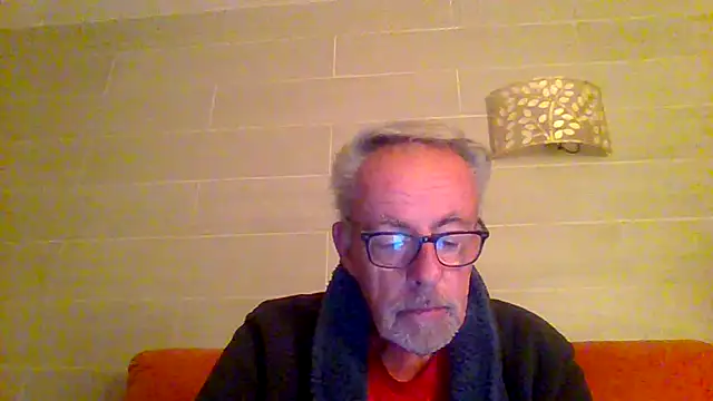 tuggy59 online show from December 2025 05:57:01 AM