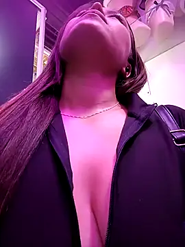 Snapshot of marena_saenz chatting on December 2024 06:10:01 PM marena saenz online show from December 2024 06:10:01 PM