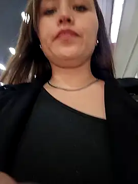 Snapshot of marena_saenz chatting on October 2025 05:42:01 PM marena saenz online show from October 2025 05:42:01 PM