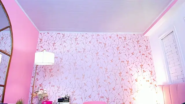 taylor bennet online show from April 2026 11:47:01 AM