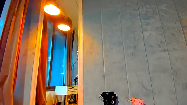 Sassy Teen online show from November 2025 09:45:01 AM