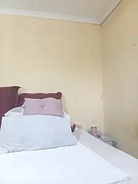 Real1SweetQueen online show from March 2025 06:52:02 AM