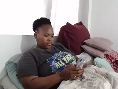 Real1SweetQueen online show from October 2025 07:50:02 AM