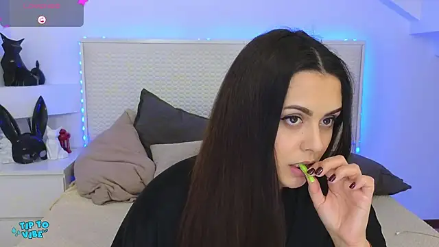 Snapshot of Eva_Rogers_ chatting on January 2025 11:59:02 AM Eva Rogers  online show from January 2025 11:59:02 AM