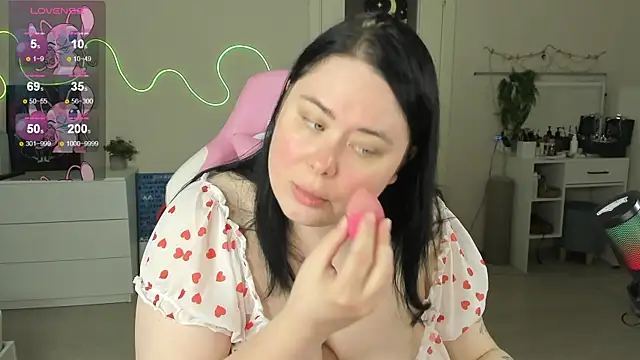 Akemi BBW online show from July 2026 08:08:01 AM
