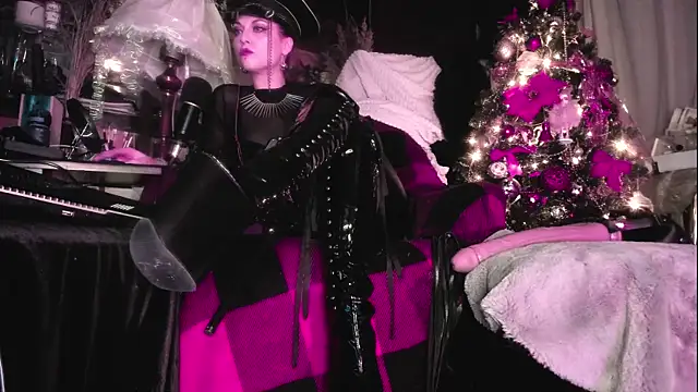 astarrot online show from February 2026 07:06:02 PM