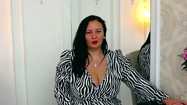 JudithCombs online show from December 2024 09:40:02 AM