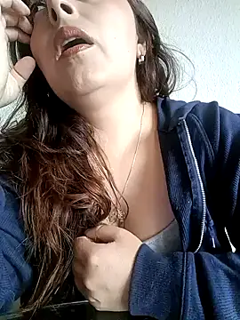 Snapshot of seherlatin chatting on February 2025 09:07:02 PM seherlatin online show from February 2025 09:07:02 PM