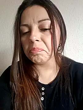 Snapshot of seherlatin chatting on February 2025 04:00:02 PM seherlatin online show from February 2025 04:00:02 PM