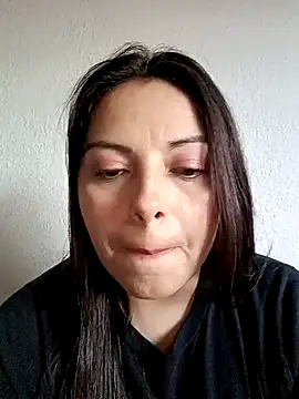 Snapshot of seherlatin chatting on February 2025 10:03:02 PM seherlatin online show from February 2025 10:03:02 PM