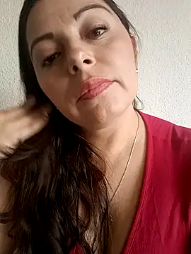 Snapshot of seherlatin chatting on March 2025 05:36:02 PM seherlatin online show from March 2025 05:36:02 PM