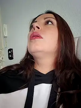 Snapshot of seherlatin chatting on November 2025 08:56:01 PM seherlatin online show from November 2025 08:56:01 PM