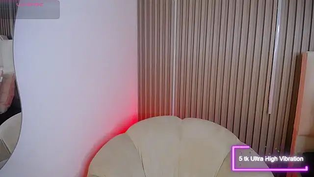 Katy Van online show from April 2026 08:24:02 PM