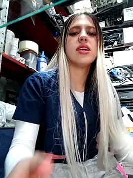 Snapshot of eva-2023 chatting on November 2025 06:08:01 PM eva-2023 online show from November 2025 06:08:01 PM