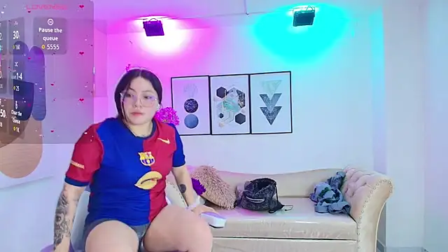 Isa reel online show from January 2026 07:56:02 PM