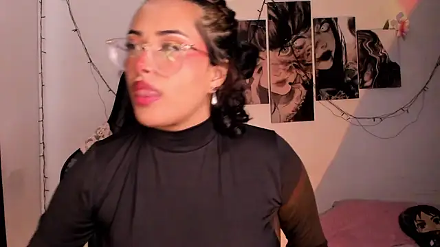 willow poisson online show from December 2025 05:08:02 PM