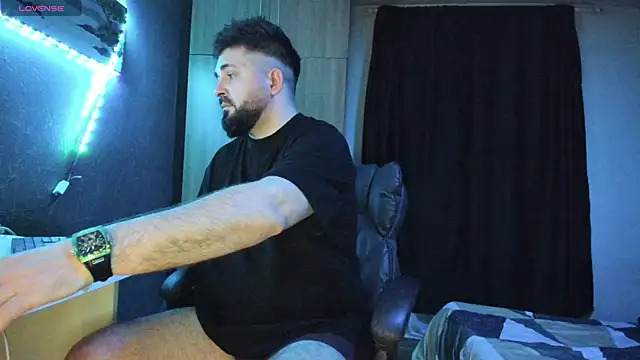 Snapshot of Eduu2322 chatting on March 2025 10:24:01 PM Eduu2322 online show from March 2025 10:24:01 PM