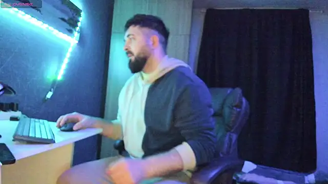 Snapshot of Eduu2322 chatting on March 2025 09:48:01 PM Eduu2322 online show from March 2025 09:48:01 PM