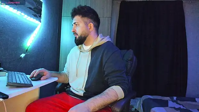 Snapshot of Eduu2322 chatting on March 2025 10:06:01 PM Eduu2322 online show from March 2025 10:06:01 PM