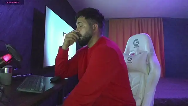 Snapshot of Eduu2322 chatting on October 2025 08:05:02 PM Eduu2322 online show from October 2025 08:05:02 PM