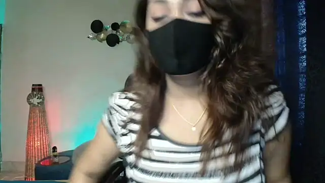 Snapshot of OH-Monica chatting on September 2025 02:46:02 AM OH-Monica online show from September 2025 02:46:02 AM