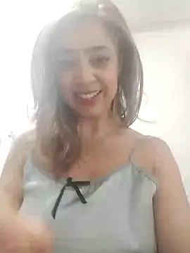 Snapshot of thecrazyadamss_ chatting on January 2025 12:06:02 PM thecrazyadamss online show from January 2025 12:06:02 PM