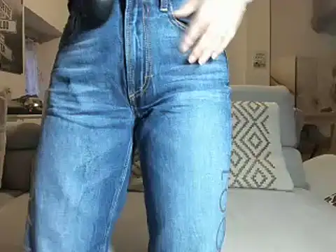 Snapshot of prunelle_sexy chatting on October 2025 06:10:01 AM prunelle sexy online show from October 2025 06:10:01 AM