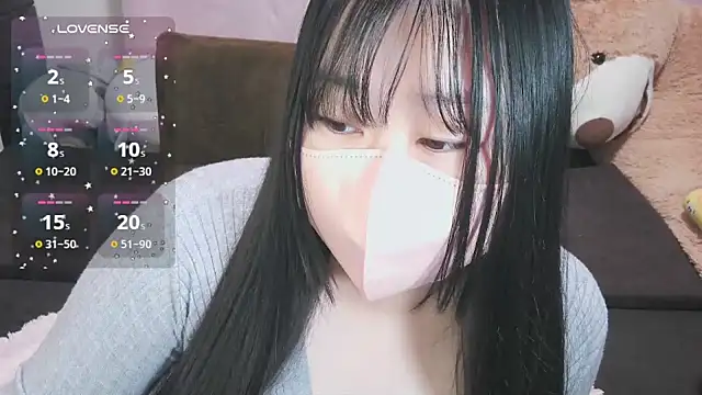 Snapshot of yuinyan3150 chatting on February 2026 10:47:01 PM yuinyan3150 online show from February 2026 10:47:01 PM