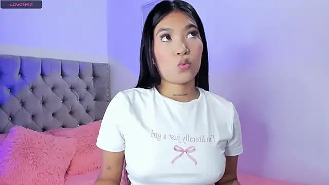 MafeOlimpo online show from October 2025 07:36:02 PM