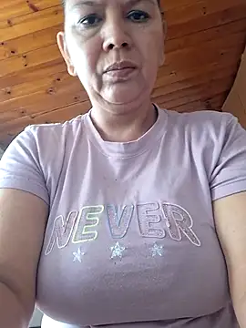 Gimena41 online show from April 2026 07:18:01 PM