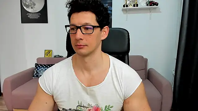 BrutusK08 online show from February 2026 08:48:02 AM