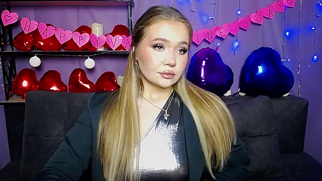 Snapshot of StacyYellig chatting on February 2025 08:08:02 PM StacyYellig online show from February 2025 08:08:02 PM