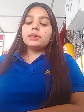 stefanie010 online show from March 2025 08:43:01 PM