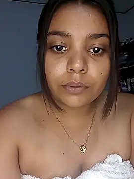 stefanie010 online show from September 2025 07:13:02 PM