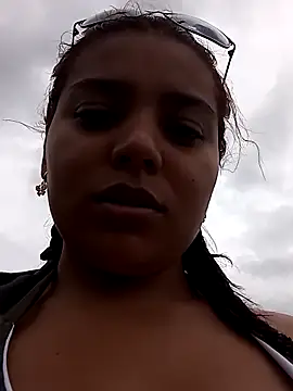 stefanie010 online show from November 2025 06:07:01 PM