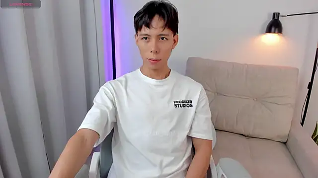 Snapshot of kim_lian21 chatting on November 2025 01:17:02 PM kim lian21 online show from November 2025 01:17:02 PM