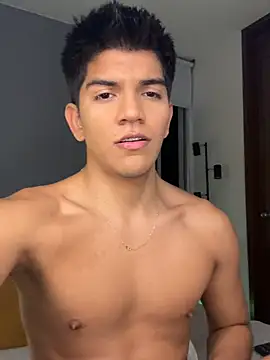 santiago 01 online show from April 2026 12:33:01 AM