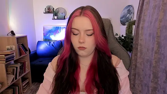 CoralineKeyns online show from April 2026 05:29:02 AM