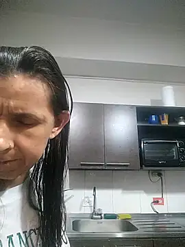 Snapshot of Cameron_puppy chatting on June 2026 08:10:01 PM Cameron puppy online show from June 2026 08:10:01 PM