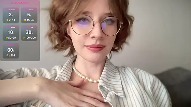 Snapshot of ms_christiana chatting on November 2025 11:54:02 AM ms christiana online show from November 2025 11:54:02 AM