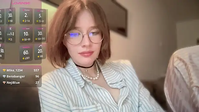 Snapshot of ms_christiana chatting on December 2025 02:33:02 PM ms christiana online show from December 2025 02:33:02 PM