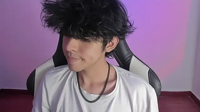 Alan26  online show from January 2025 12:25:02 AM