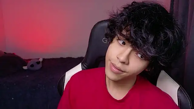 Alan26  online show from April 2026 01:08:01 AM