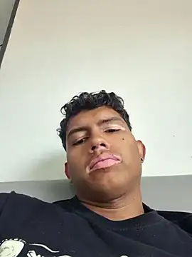 Snapshot of xrobXstax chatting on September 2025 07:26:02 PM xrobXstax online show from September 2025 07:26:02 PM