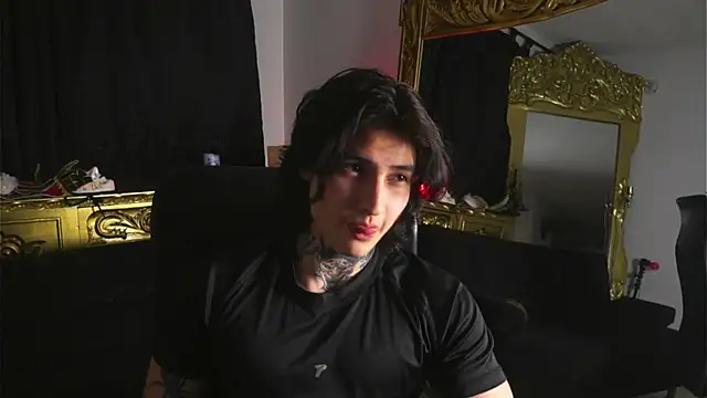 dantecoppolaa  online show from January 2025 11:51:01 PM