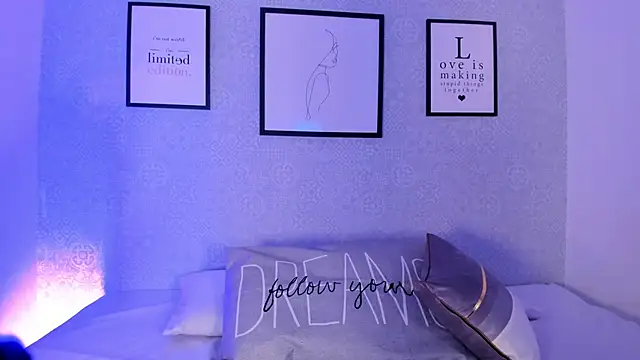 Natasha harper online show from April 2026 12:25:01 PM