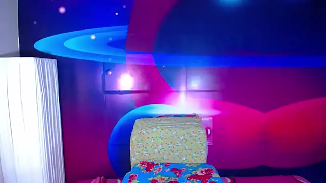 Cristalxxts online show from February 2025 04:51:01 PM