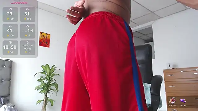 Snapshot of Aaronblack1_ chatting on November 2025 03:27:01 PM Aaronblack1 online show from November 2025 03:27:01 PM