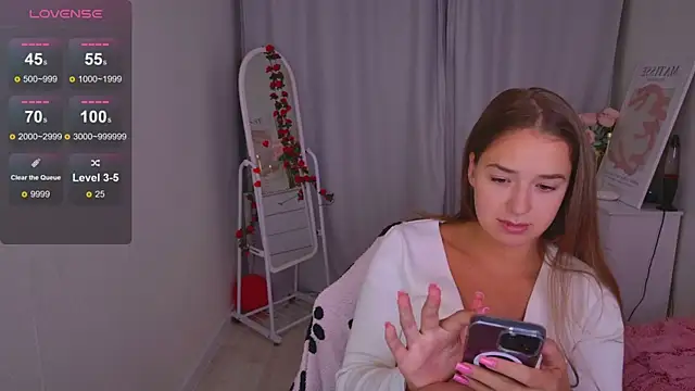 LovelyJessie online show from February 2026 02:06:02 PM