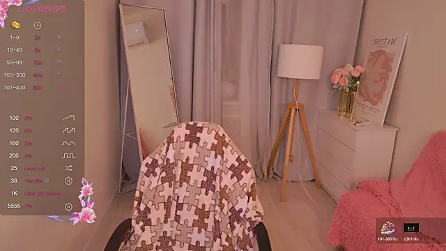 LovelyJessie online show from April 2026 02:00:02 PM